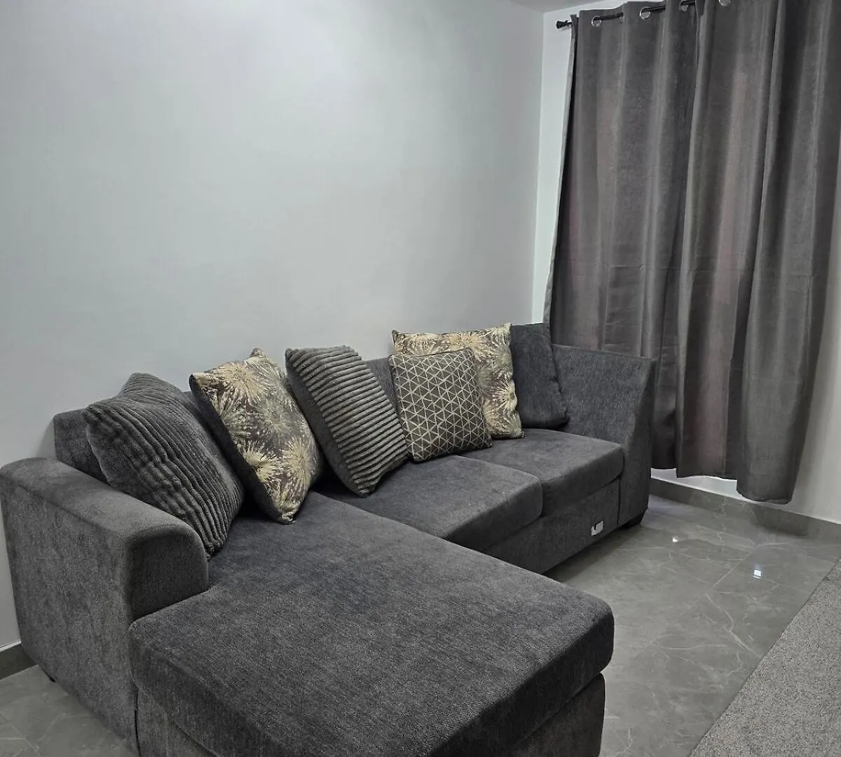 Royal'S Kingston Suite