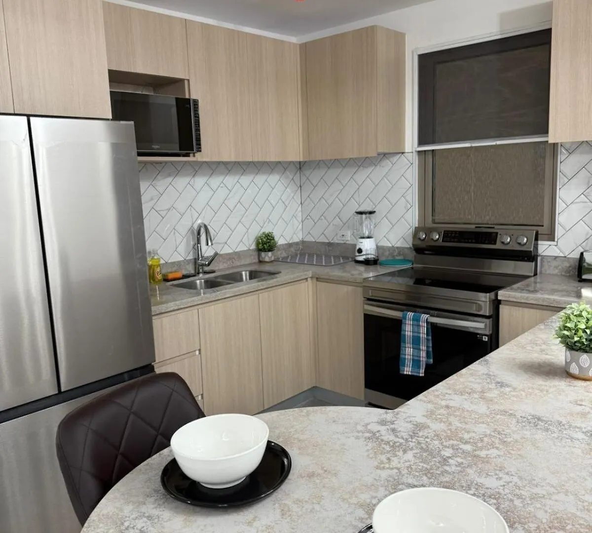 Royal'S Kingston Suite