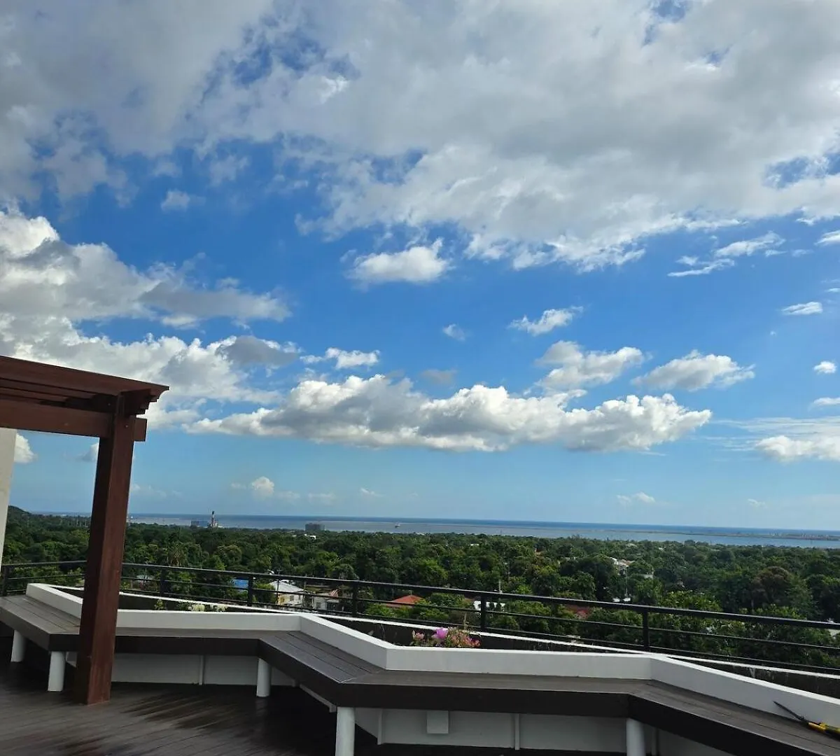 Royal'S Kingston Suite